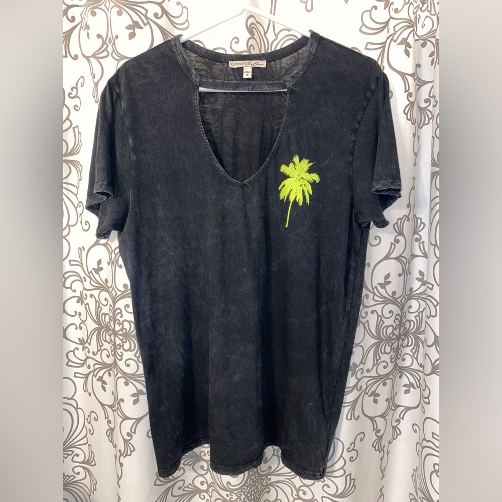 Express One Eleven washed collared palm tree tee